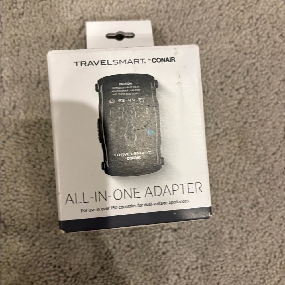 TravelSmart by Conair Universal Adapter - Black